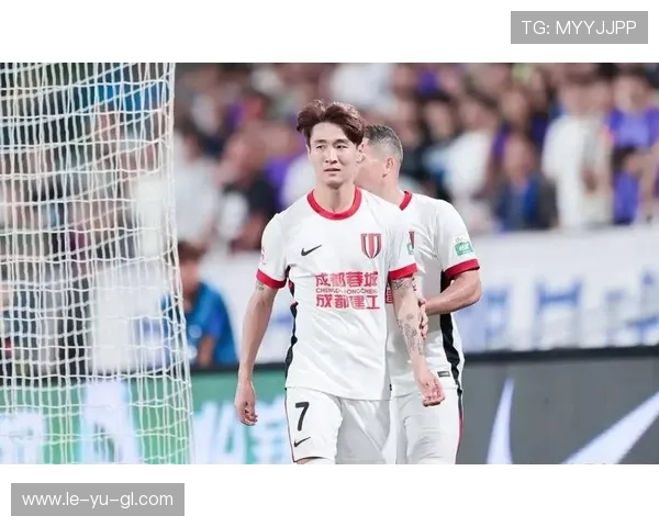 韦世豪续约成都蓉城：性价比超高，本土顶尖球员的明智选择