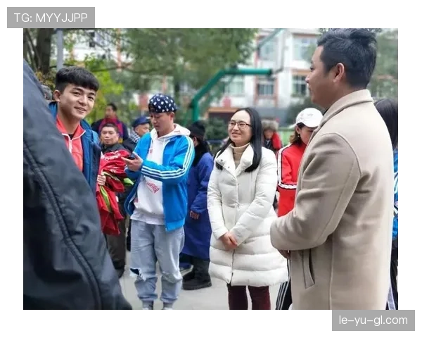 莫伊塞斯·凯恩持续彰显领袖风范，以行动诠释新时代体育精神